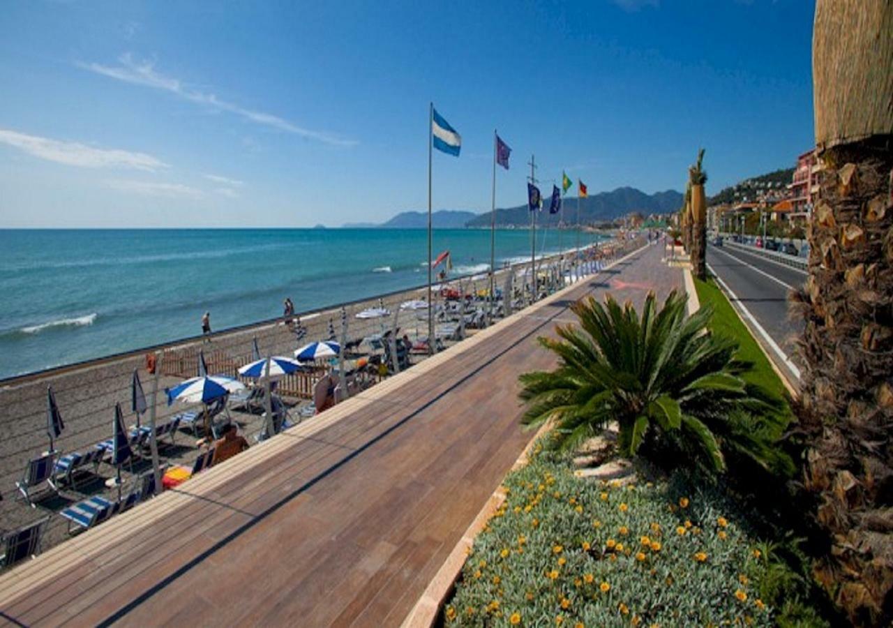 Very Cosy House With Fabulous Sea View! Pietra Ligure Kültér fotó