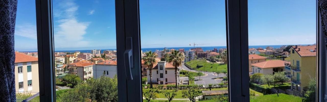 Very Cosy House With Fabulous Sea View! Pietra Ligure Kültér fotó